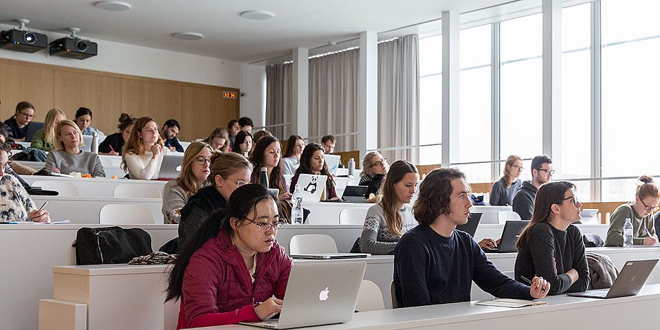 Studierende